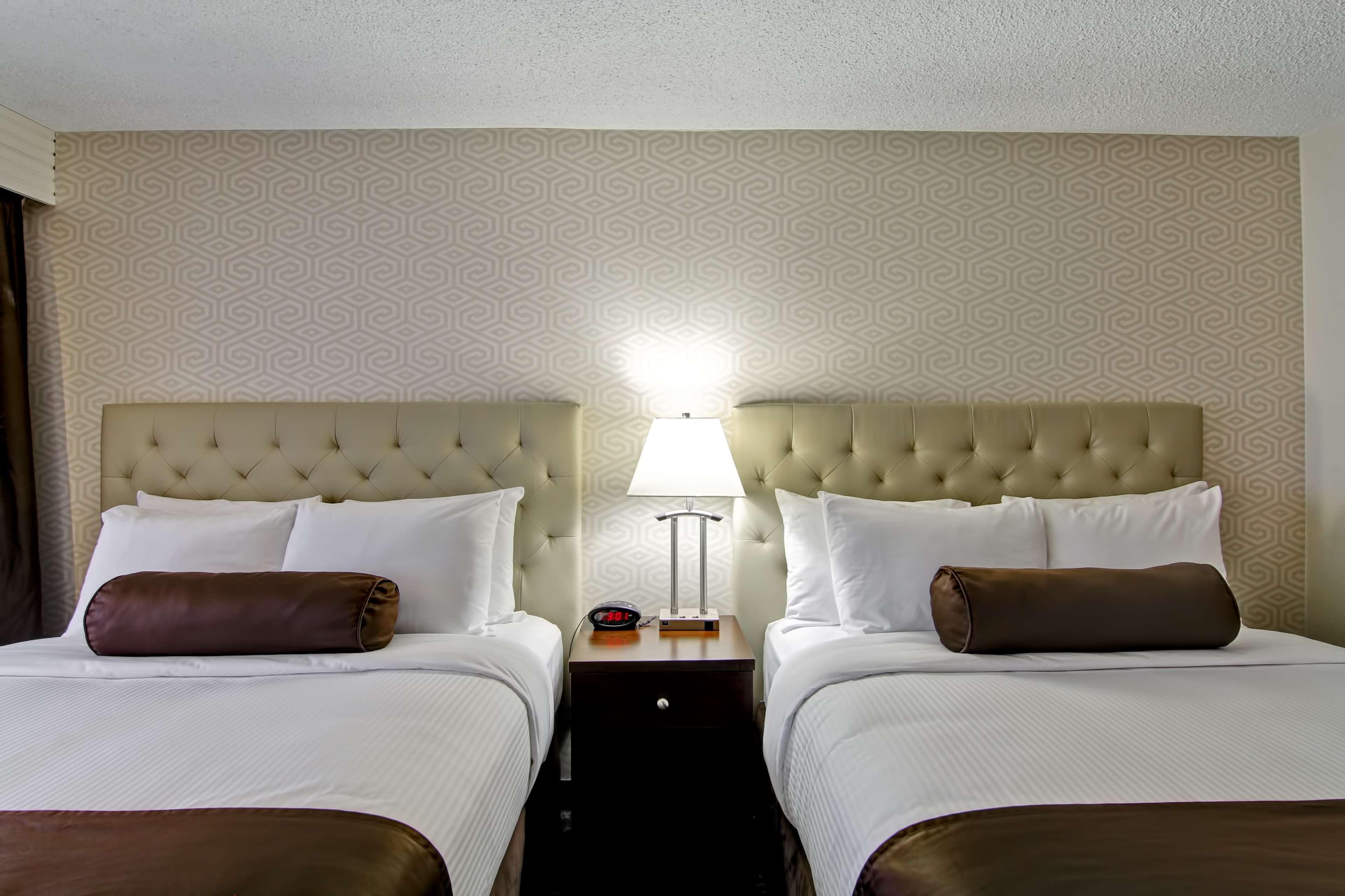 Best Western Cedar Park Inn Edmonton Bagian luar foto