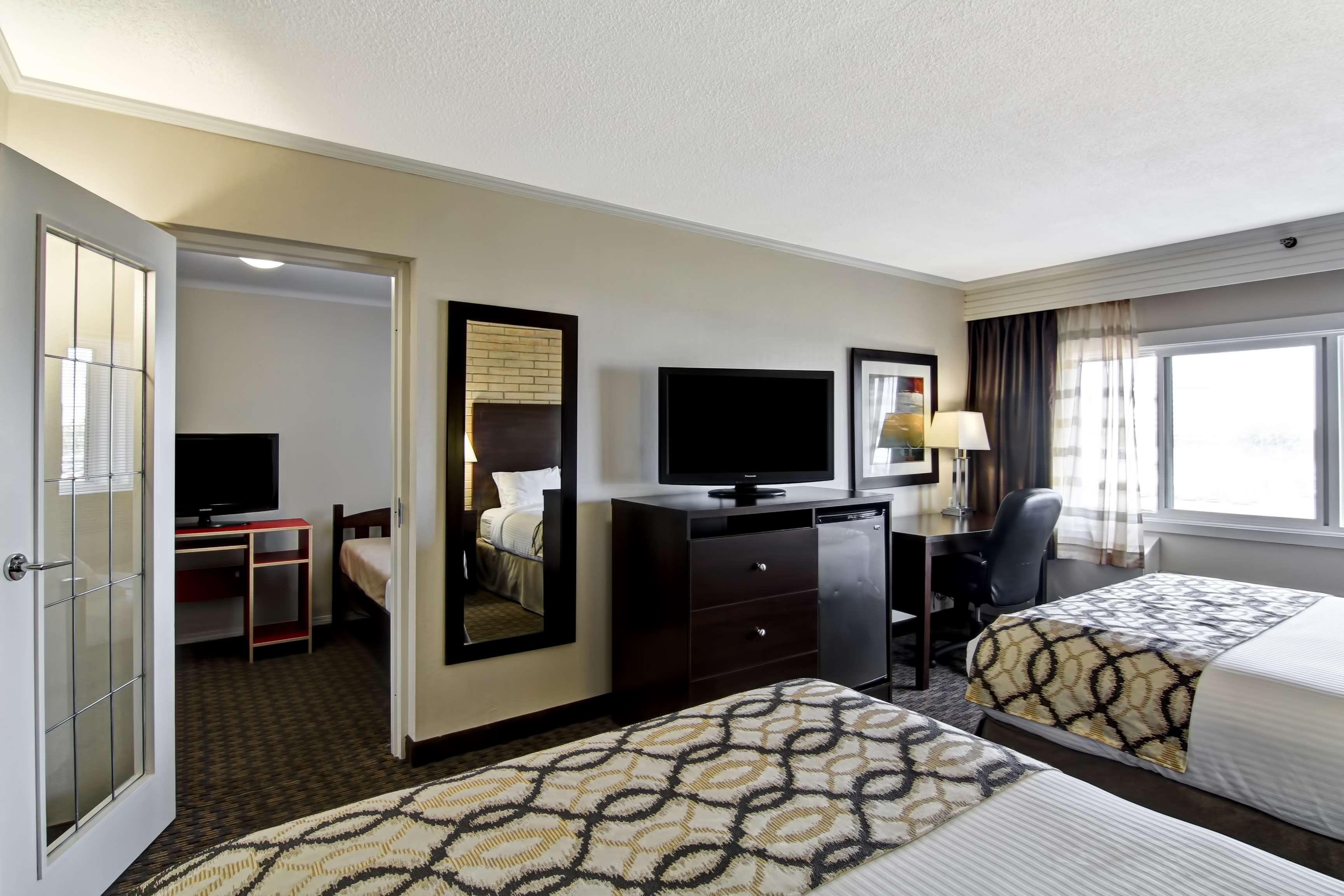 Best Western Cedar Park Inn Edmonton Bagian luar foto