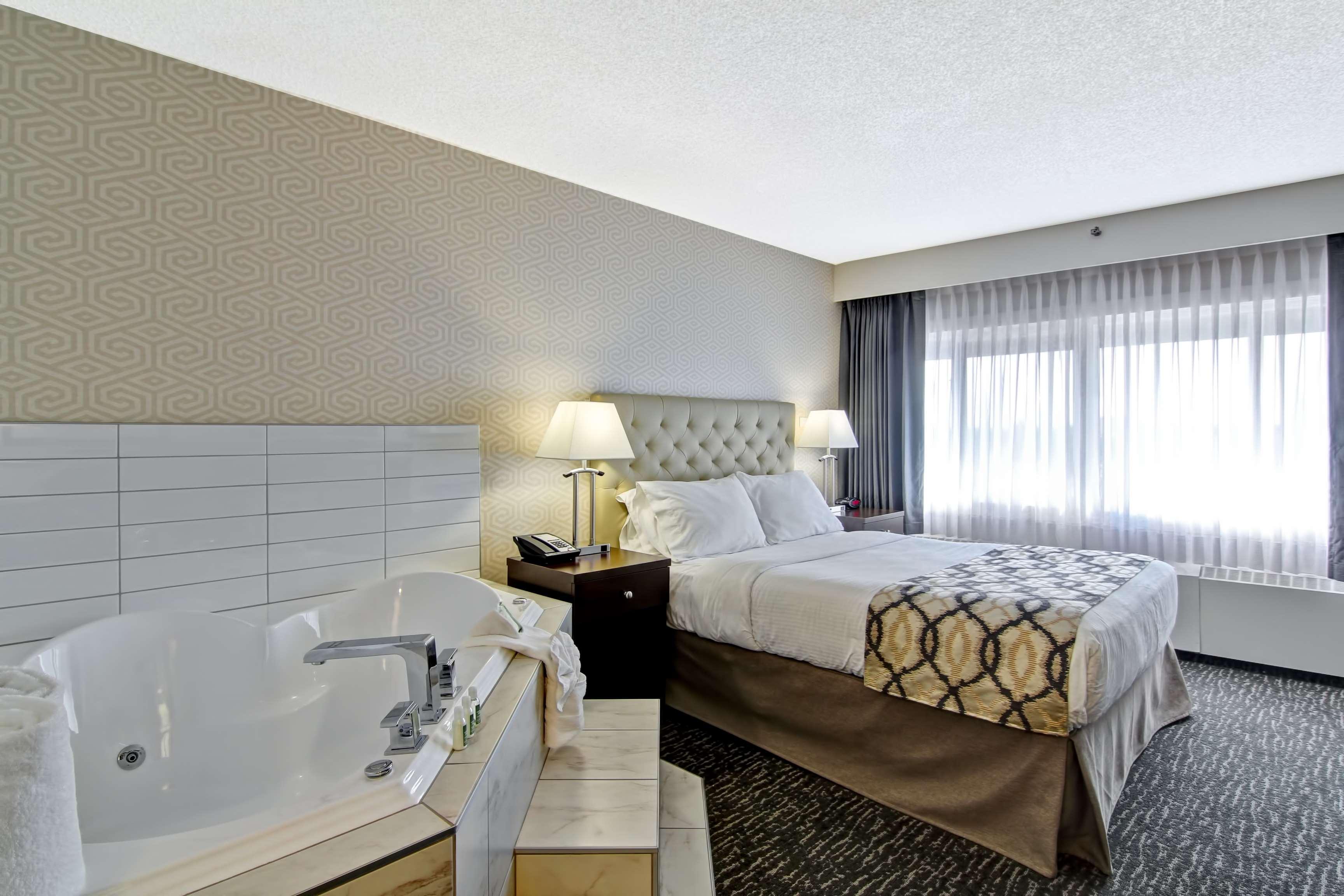 Best Western Cedar Park Inn Edmonton Bagian luar foto
