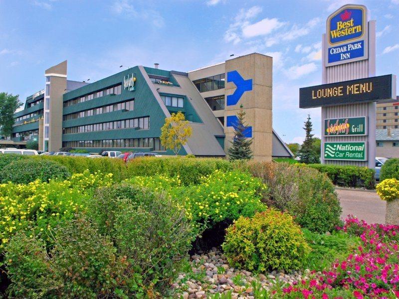 Best Western Cedar Park Inn Edmonton Bagian luar foto