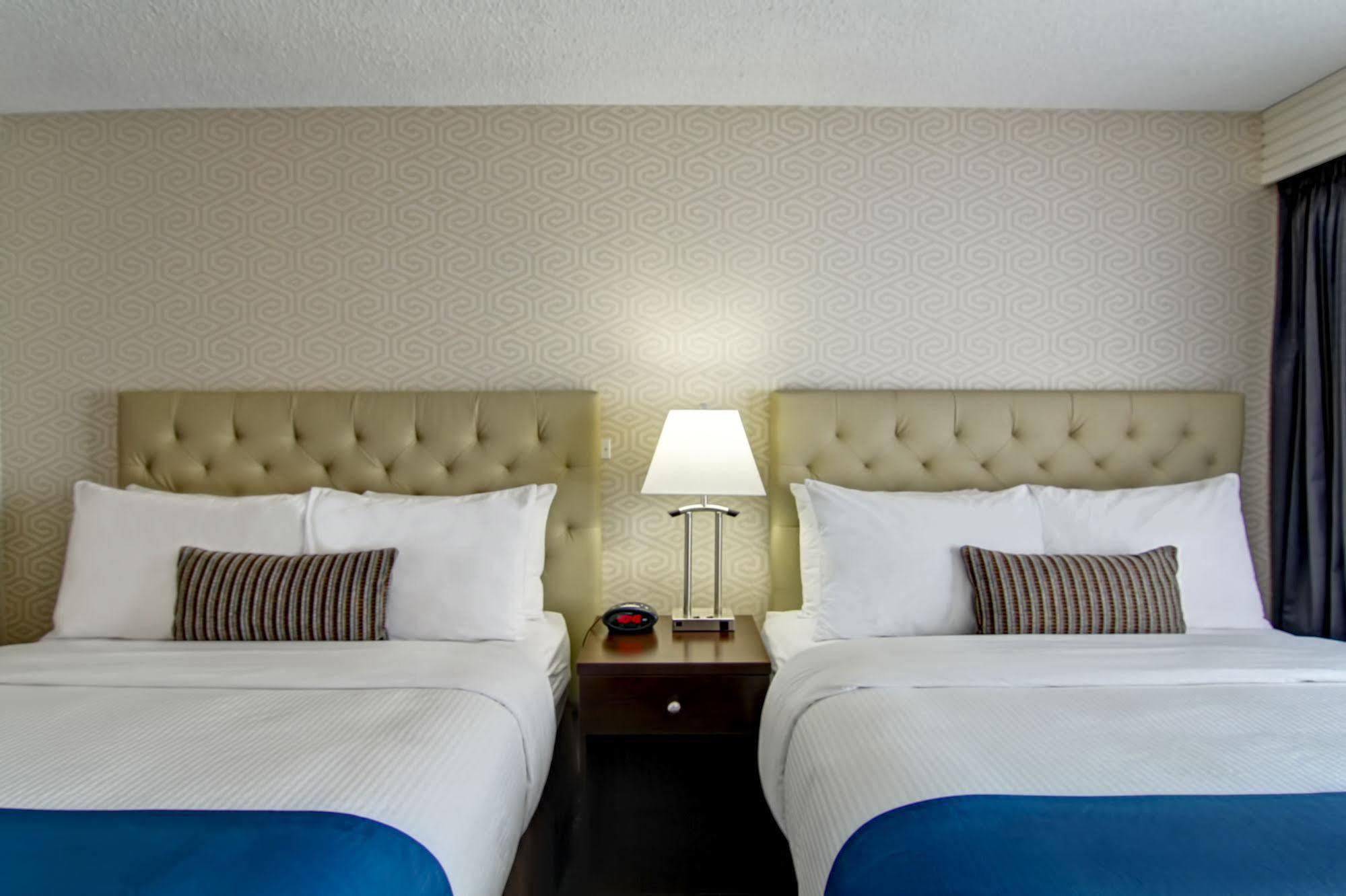 Best Western Cedar Park Inn Edmonton Bagian luar foto